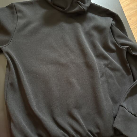 $270 PLAY Comme des Garcons Black Pullover Heart Hoodie AZ-T174-051 Mens Large - Picture 6 of 11